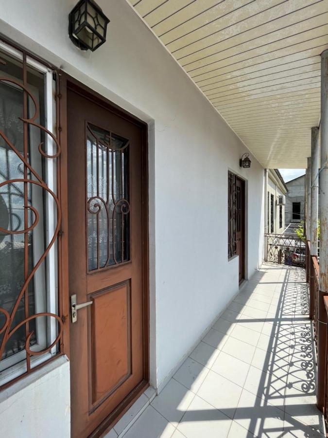 Hotel House On Ganja Street à Koutaïssi Extérieur photo