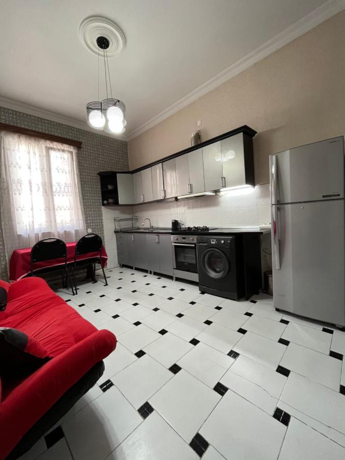 Hotel House On Ganja Street à Koutaïssi Extérieur photo